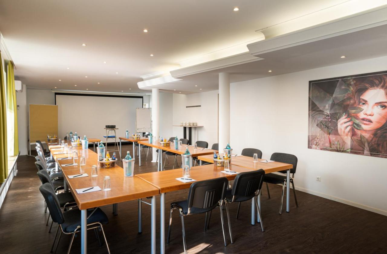 Arthotel Ana Eden Карлсруе Екстериор снимка