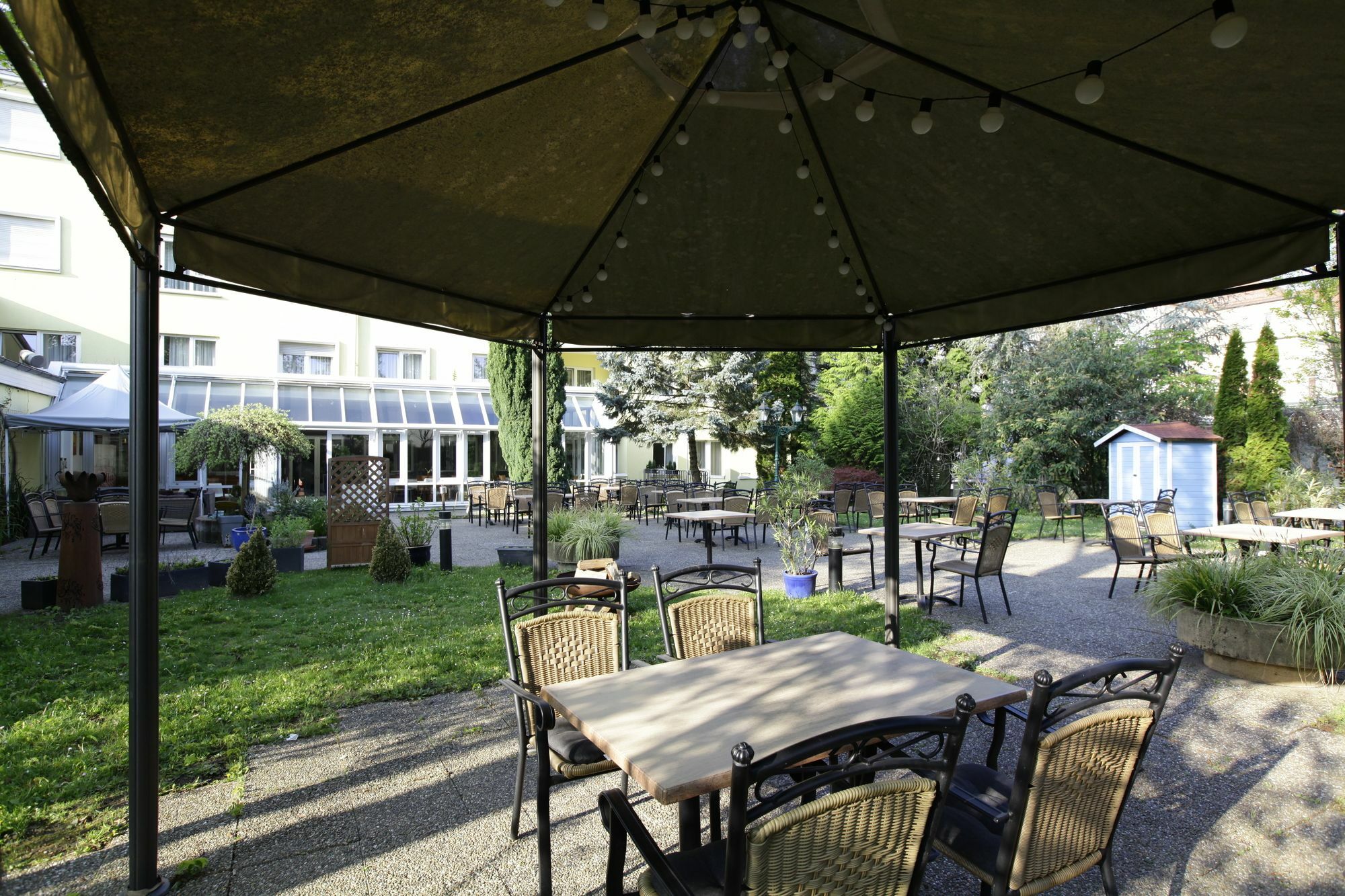 Arthotel Ana Eden Карлсруе Екстериор снимка