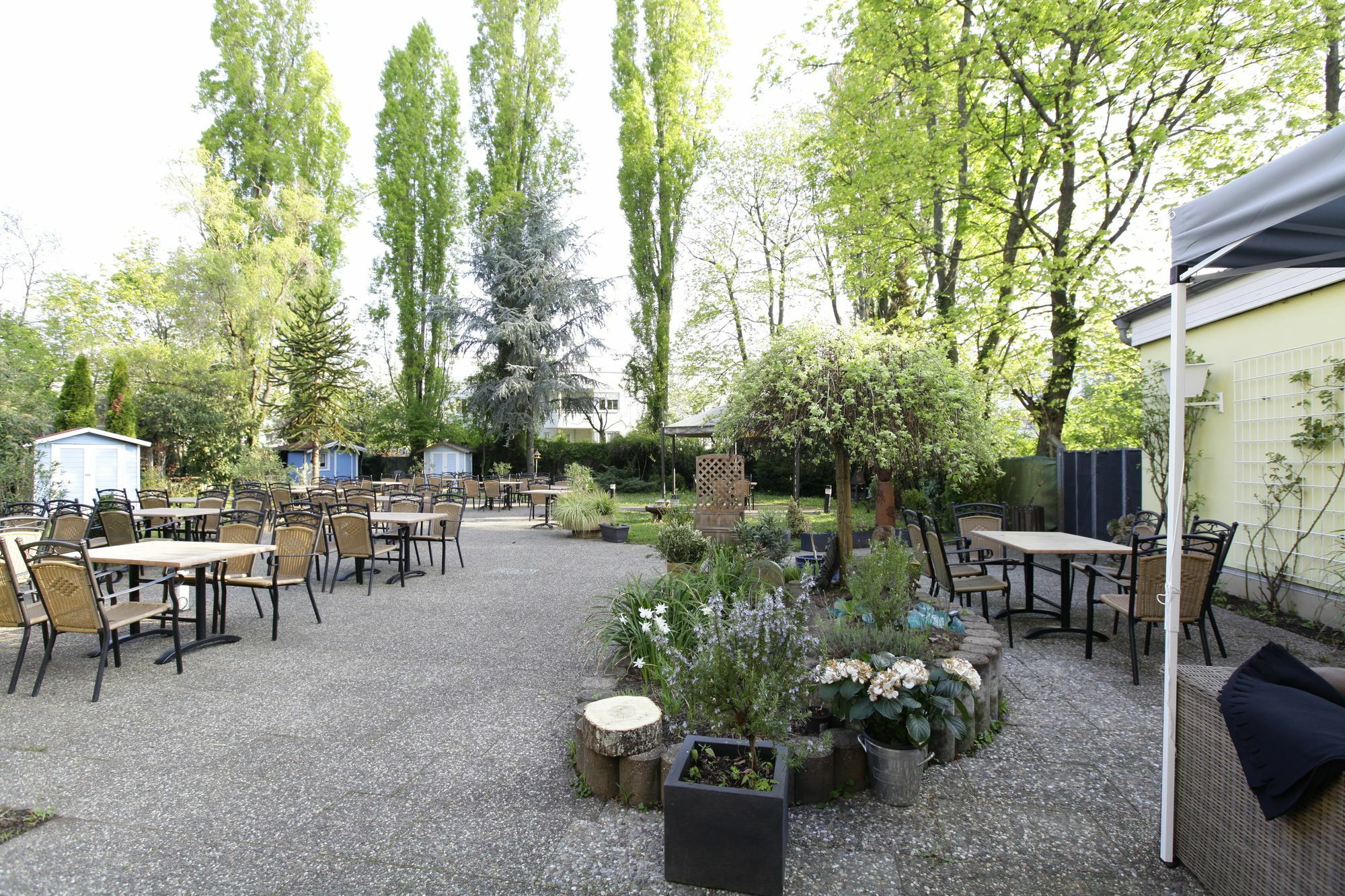 Arthotel Ana Eden Карлсруе Екстериор снимка